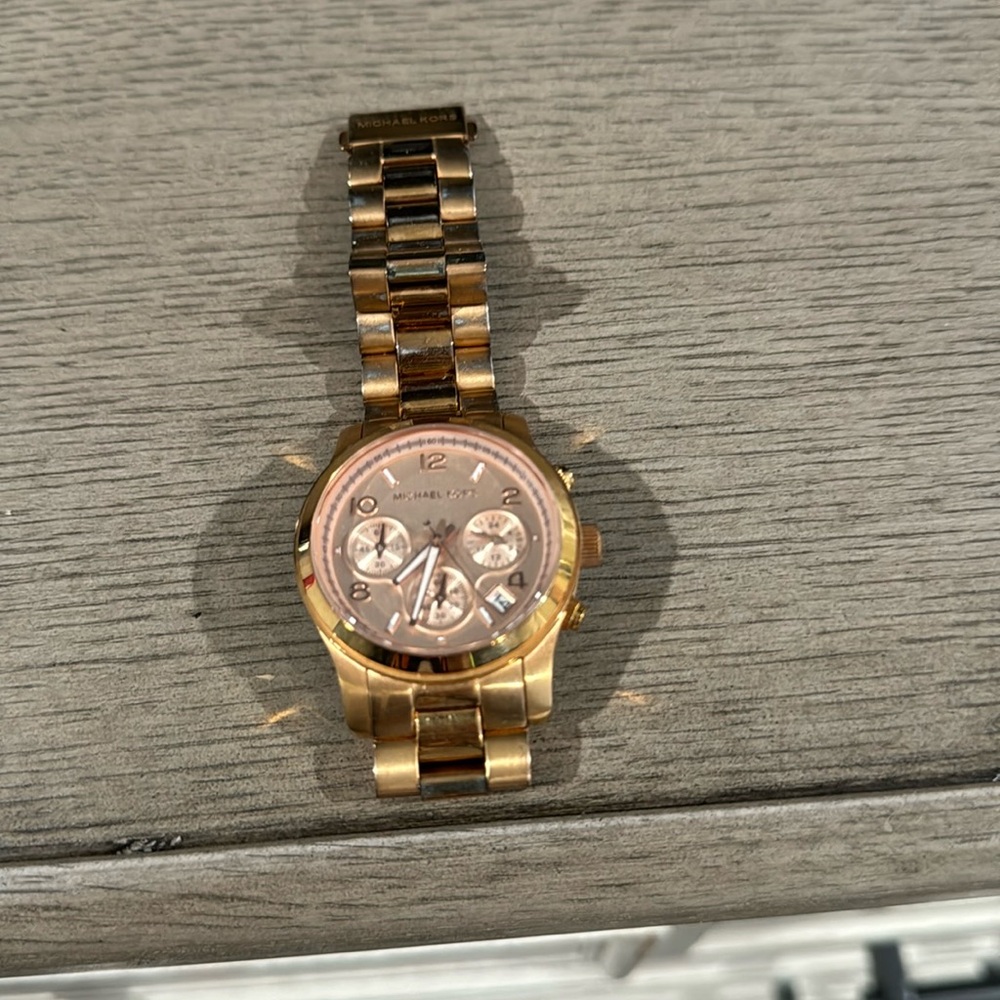 Michael Kors Rose Gold Watch